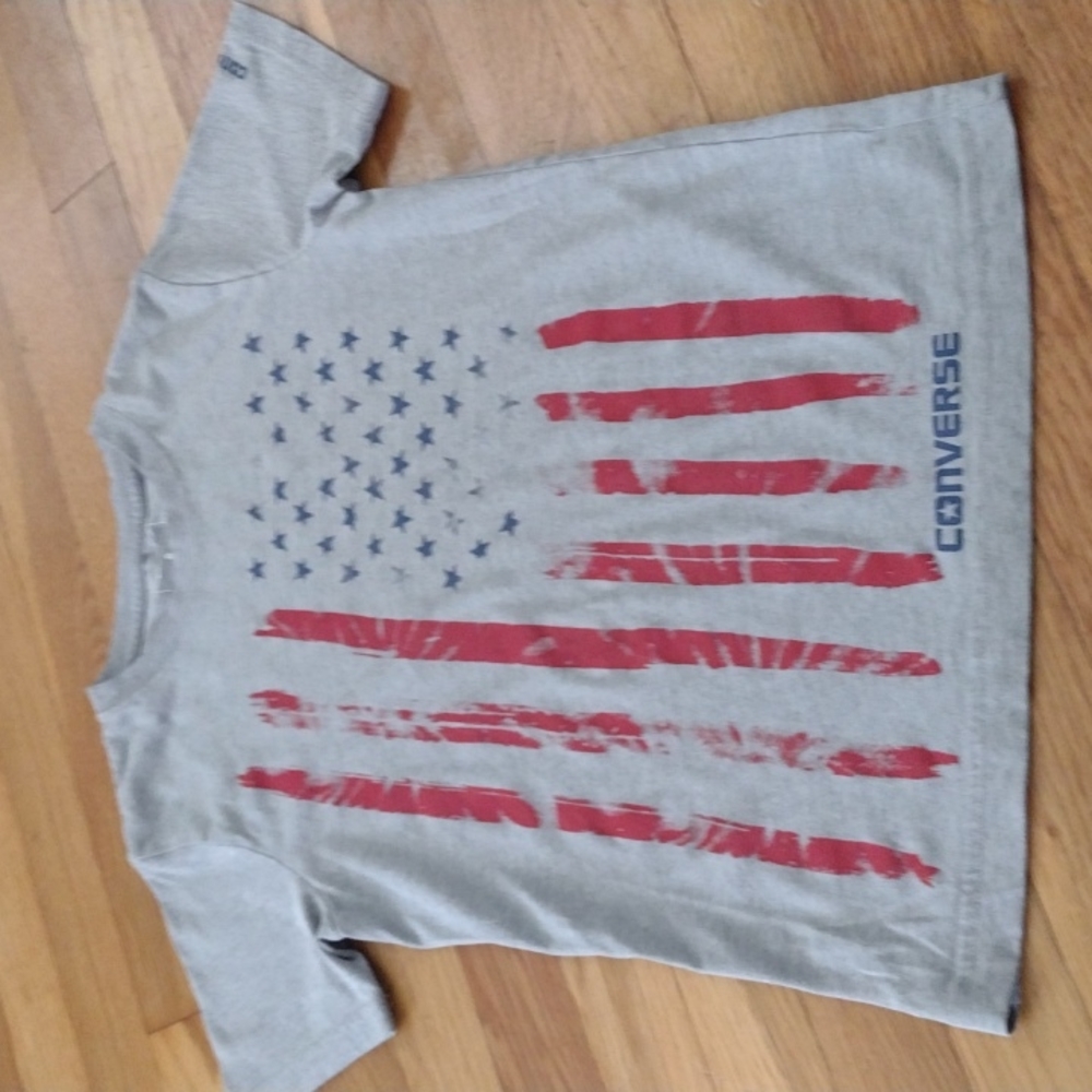 Converse Short Sleeve Shirt Boys Small (8-10)